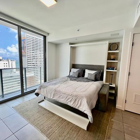 דירות Spacious Studio In The Heart Of Downtown מיאמי מראה חיצוני תמונה